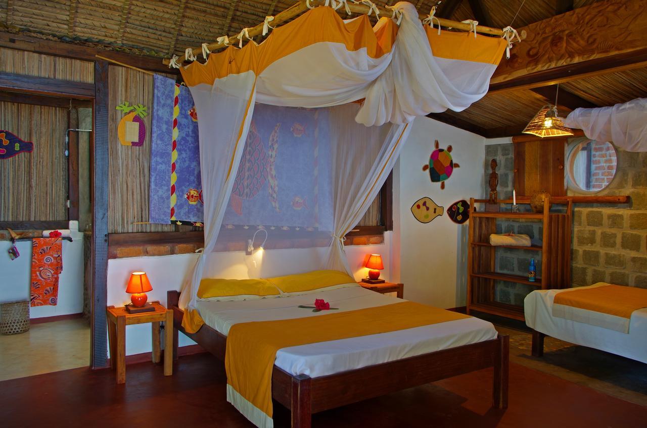 Libertalia Hotel Ile Sainte-Marie Номер фото